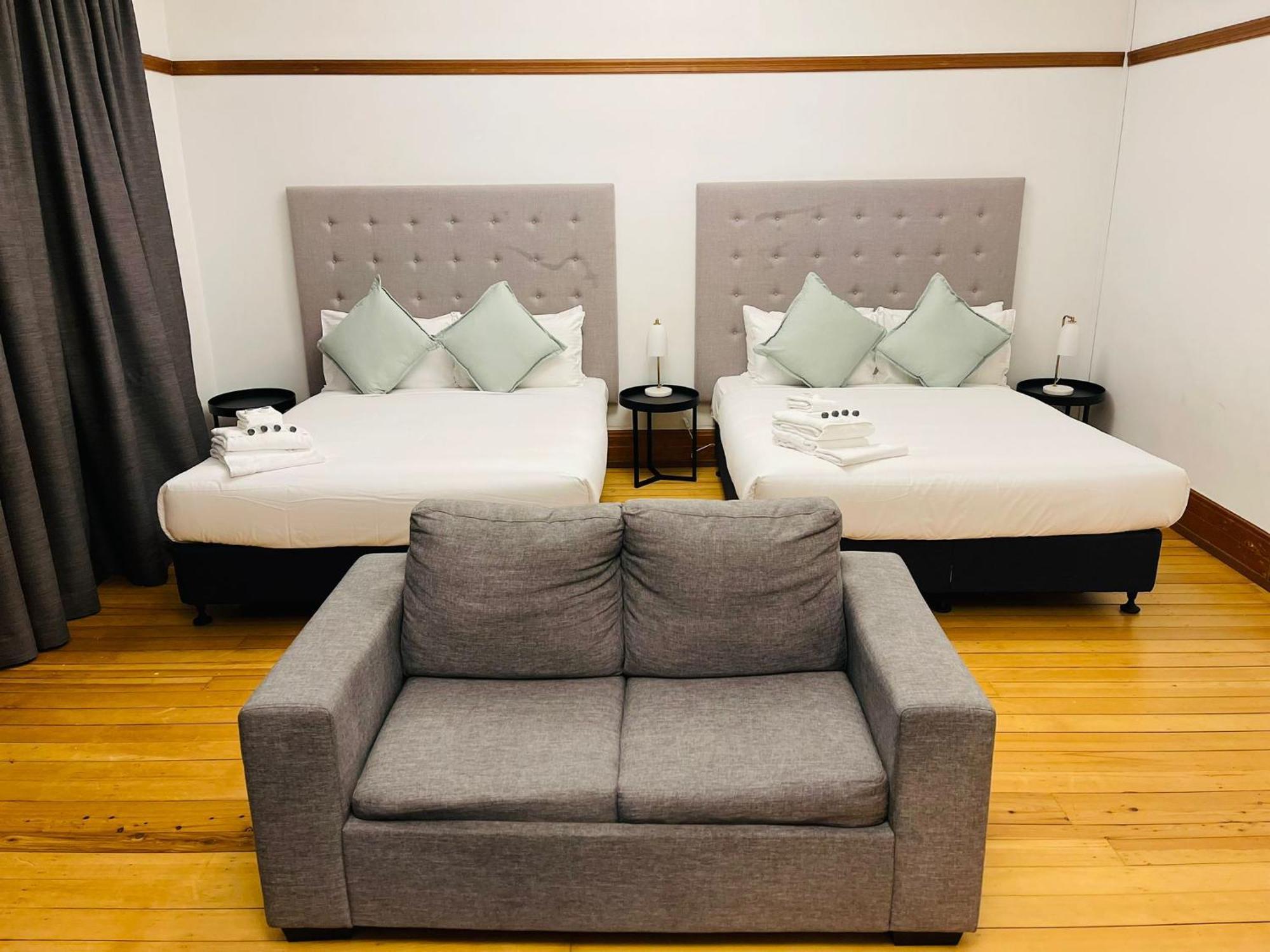 Guildford Hotel Экстерьер фото